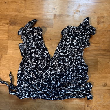 Floral Top with Ruffles