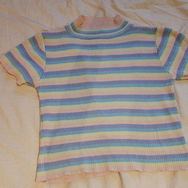 Rainbow T-shirt pastel