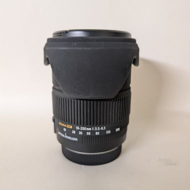 Sigma 18-200mm f/3.5-6.3 DC - Canon