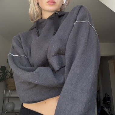 Cropped dark hoodie