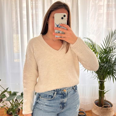 Cream-colored sweater from Tally Weijl