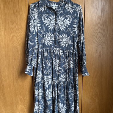 H&M-Kleid mit Muster