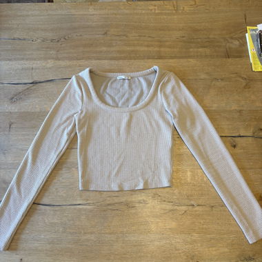 Beige Long-Sleeve Crop Top