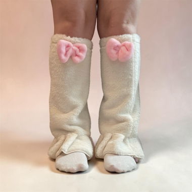 Flauschige Beinwärmer mit Schleifen