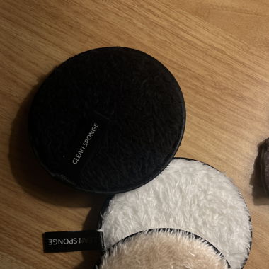 3 REUSABLE SKINCARE PADS