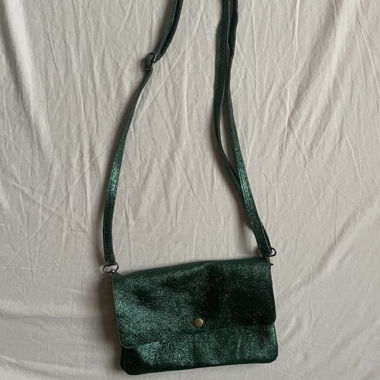 Petit sac vert en cuir
