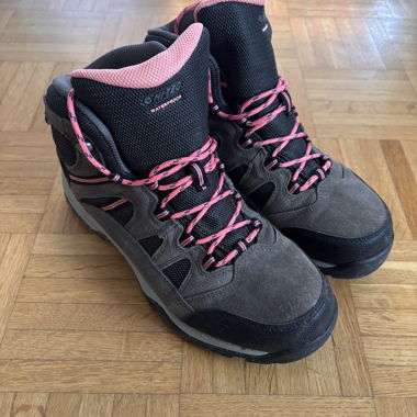 Hi-Tec waterproof hiking boots