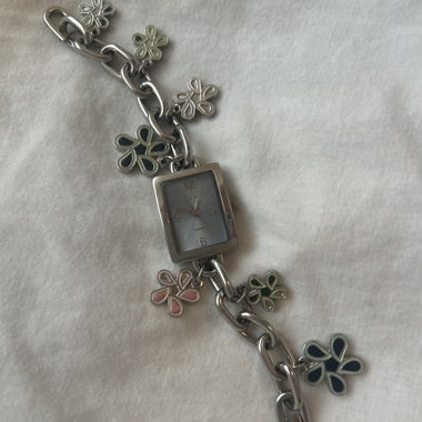 vintage flower charm watch