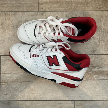 New Balance 550 Red