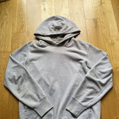 Pull uniqlo gris