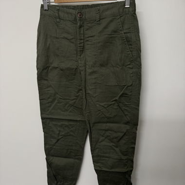 Kaki Leinenhose