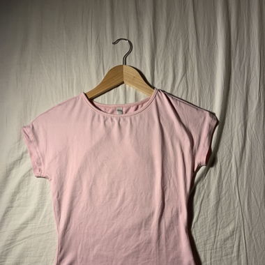 Enganliegendes top 