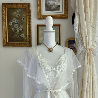Inbloom Short Bridal Satin Peignoir Set (M)