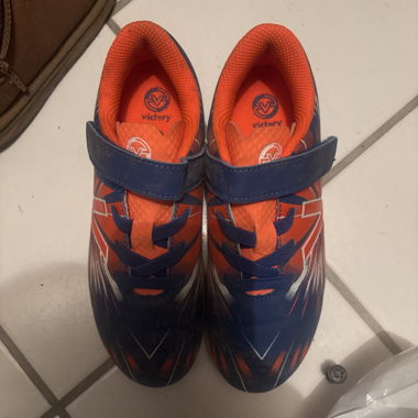 Football boots vty 32