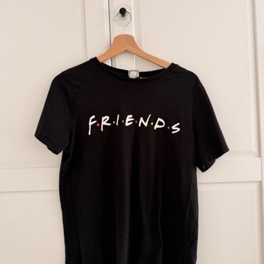 T-shirt noir Friends