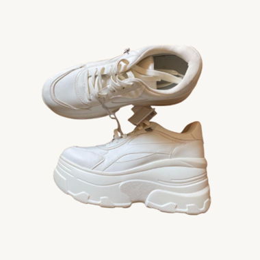 Sneakers Bianche con Zeppa Nuove Bershka
