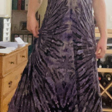 Robe longue violette tie-dye