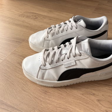 Puma Sneakers