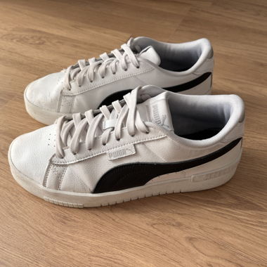 Puma Sneakers