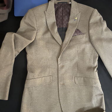 3-piece suit from Burton