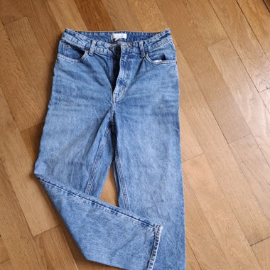 Jeans Regular Fit [H&M]