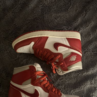 Air Jordan retro high og varsity red