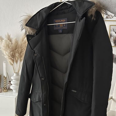 Woolrich Winterparka Damen Grösse S schwarz