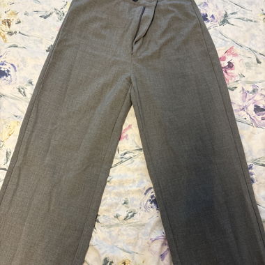 Graue Damenhose