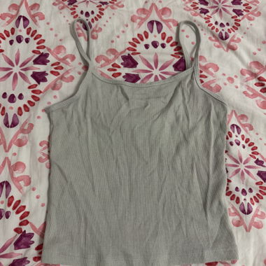 Geripptes graues Crop-Top Gr. S