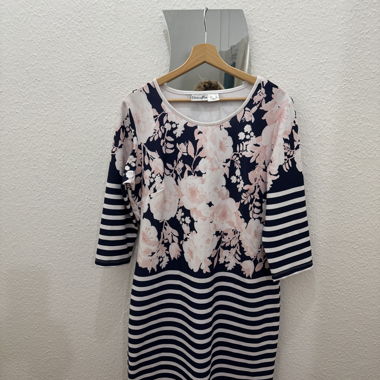 DressVin Kleid mit Blumen- und Streifenmuster
