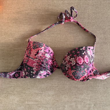 Padded bikini top 75B with pattern