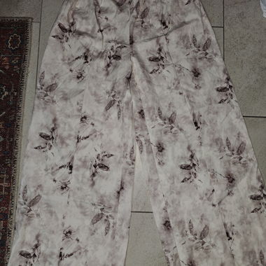 Gemusterte weite Hose
