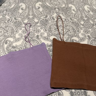 Deux tops Zara pour femmes
