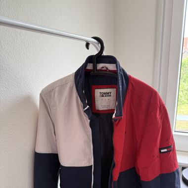 Tommy Jeans Jacke