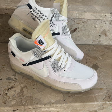 Sneaker Nike Off-White