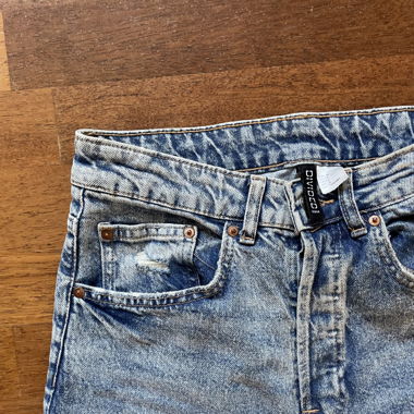 Straight Jeans