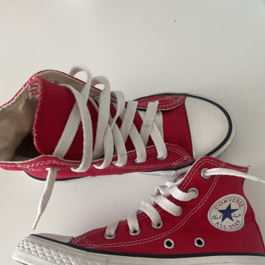Converse Schuhe rot