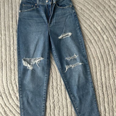 Levi’s High Waisted Mom Jeans 28 NEU