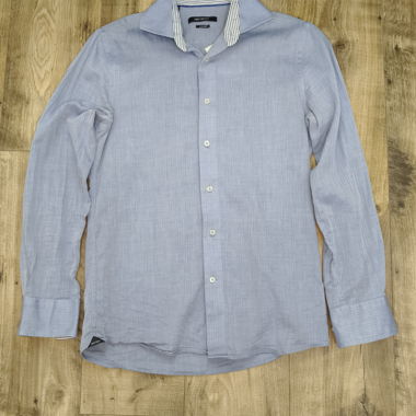 NAVYBOOT Himmelblaue Slim-Fit-Hemd