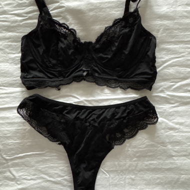 Ensemble lingerie noir