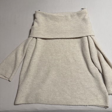 Off-Shoulder-Pullover 