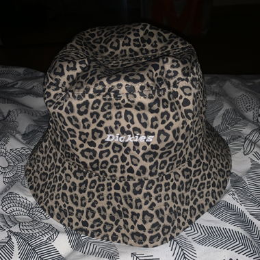 Dickies Leopard Bucket Hat