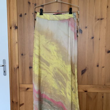 Maxigonna Zara effetto raso multicolore