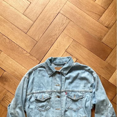 Levi's Jeansjacke Grösse XS, dünn