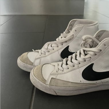 Nike Schuhe 