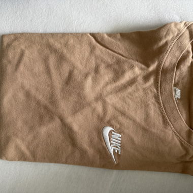 T-shirt Nike