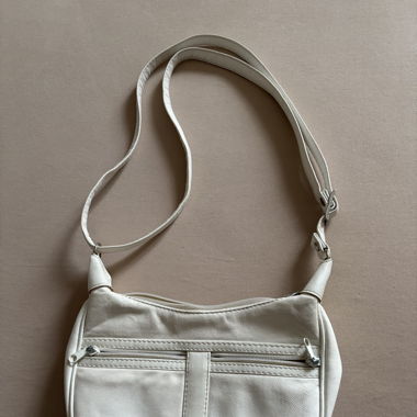 WEISSE TASCHE