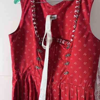 Milchmädchen Dirndl, size 46