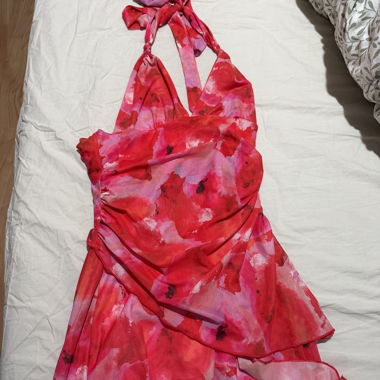 Rosa-rote Robe 
