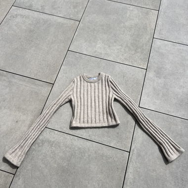 Pull en maille côtelée Bershka